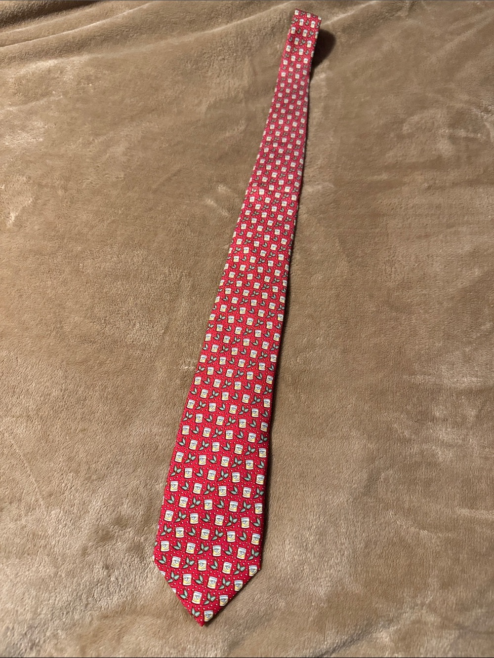 Vineyard Vines Red Patterned Holiday Tie